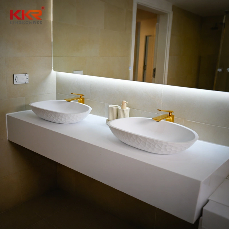 Luxe wastafelset met diamantstructuur en massief composietmateriaal, moderne dubbele wastafel voor in de hotelbadkamer. 1