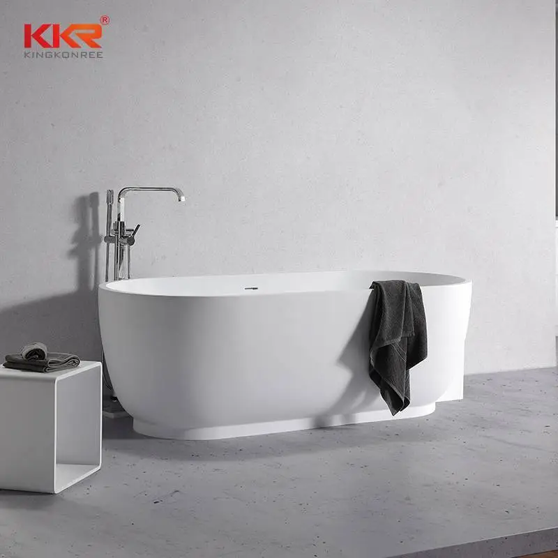 Vasca da bagno in superficie solida acrilica in marmo bianco contro il muro KKR-B106 1